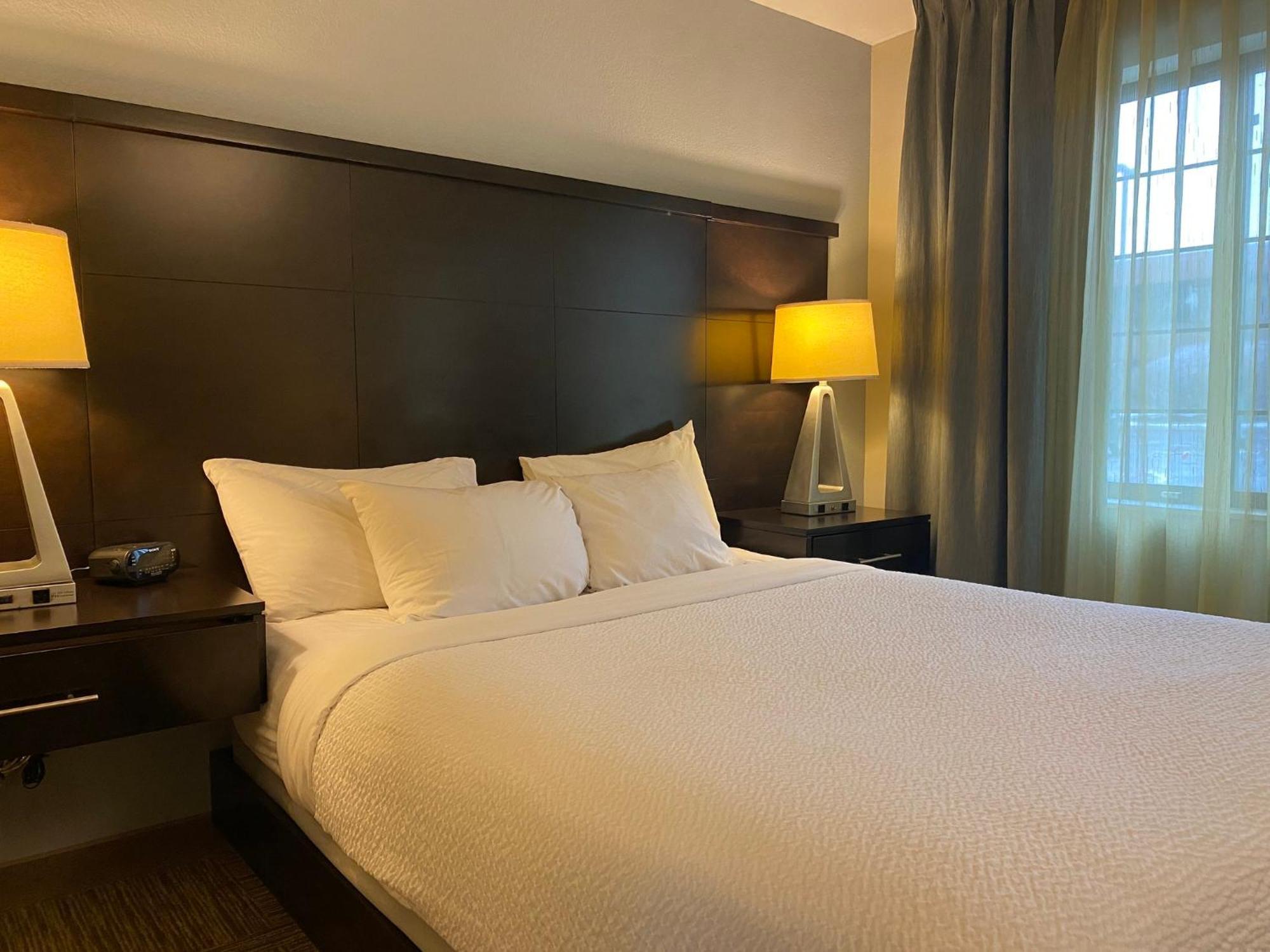 Staybridge Suites Syracuse Liverpool By Ihg Exterior foto